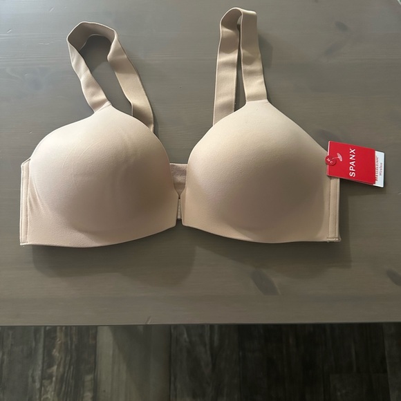 SPANX Other - SPANX Tan Seamless T-Shirt Bra